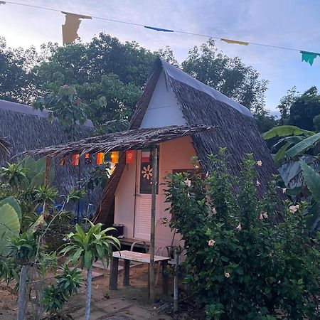 Готель Phuketairportcamping Ban Bo Sai Klang Екстер'єр фото